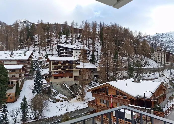 Haus Attila * زيرمات